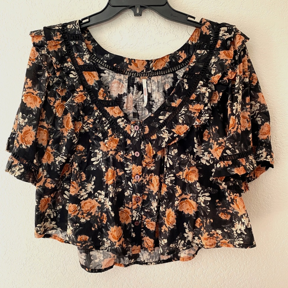 Free People Cropped Ruffled Cotton Floral Blouse